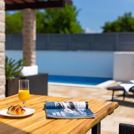 Siestar Apartment
