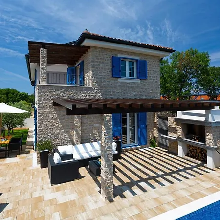 Siestar Apartment *